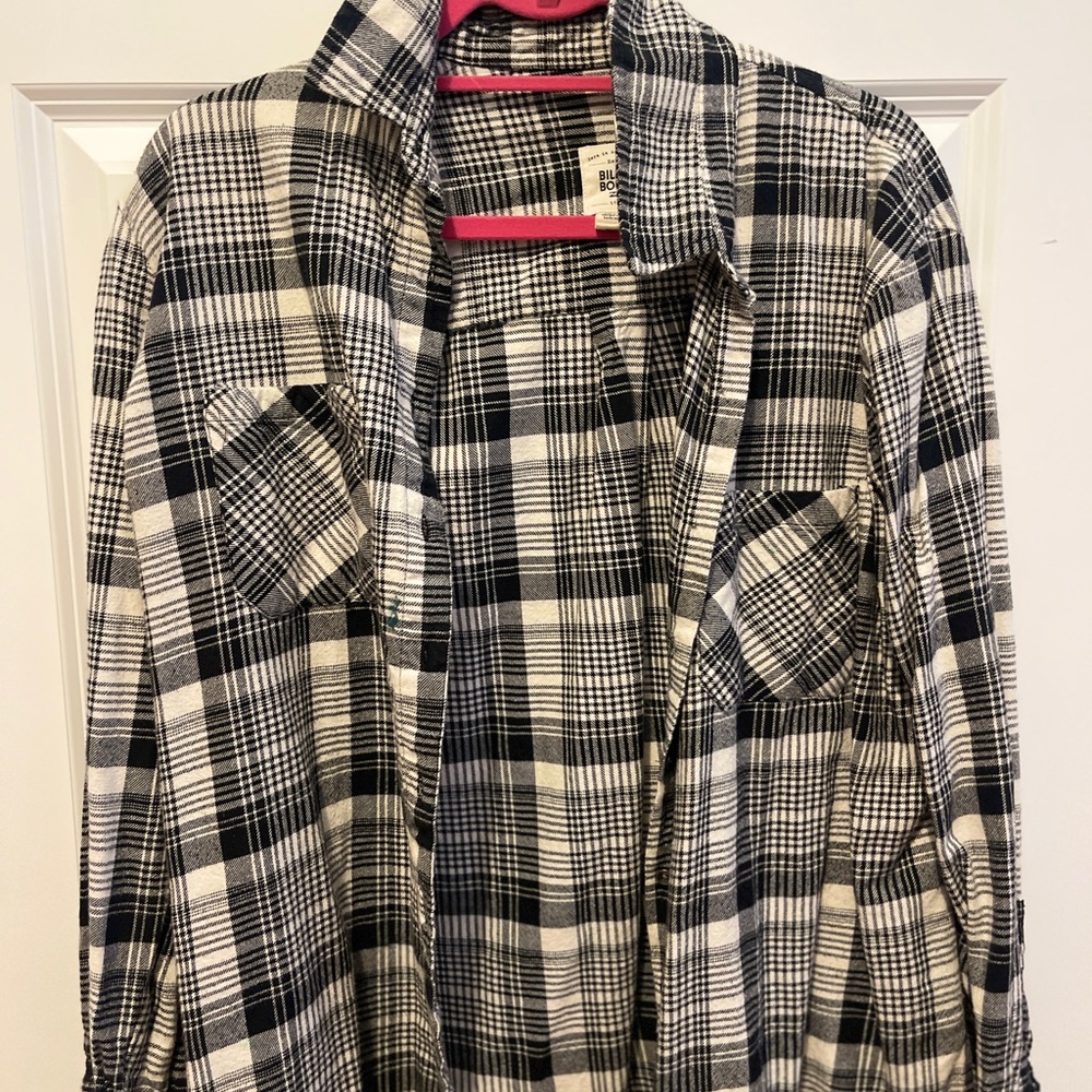 Billabong women’s flannel
